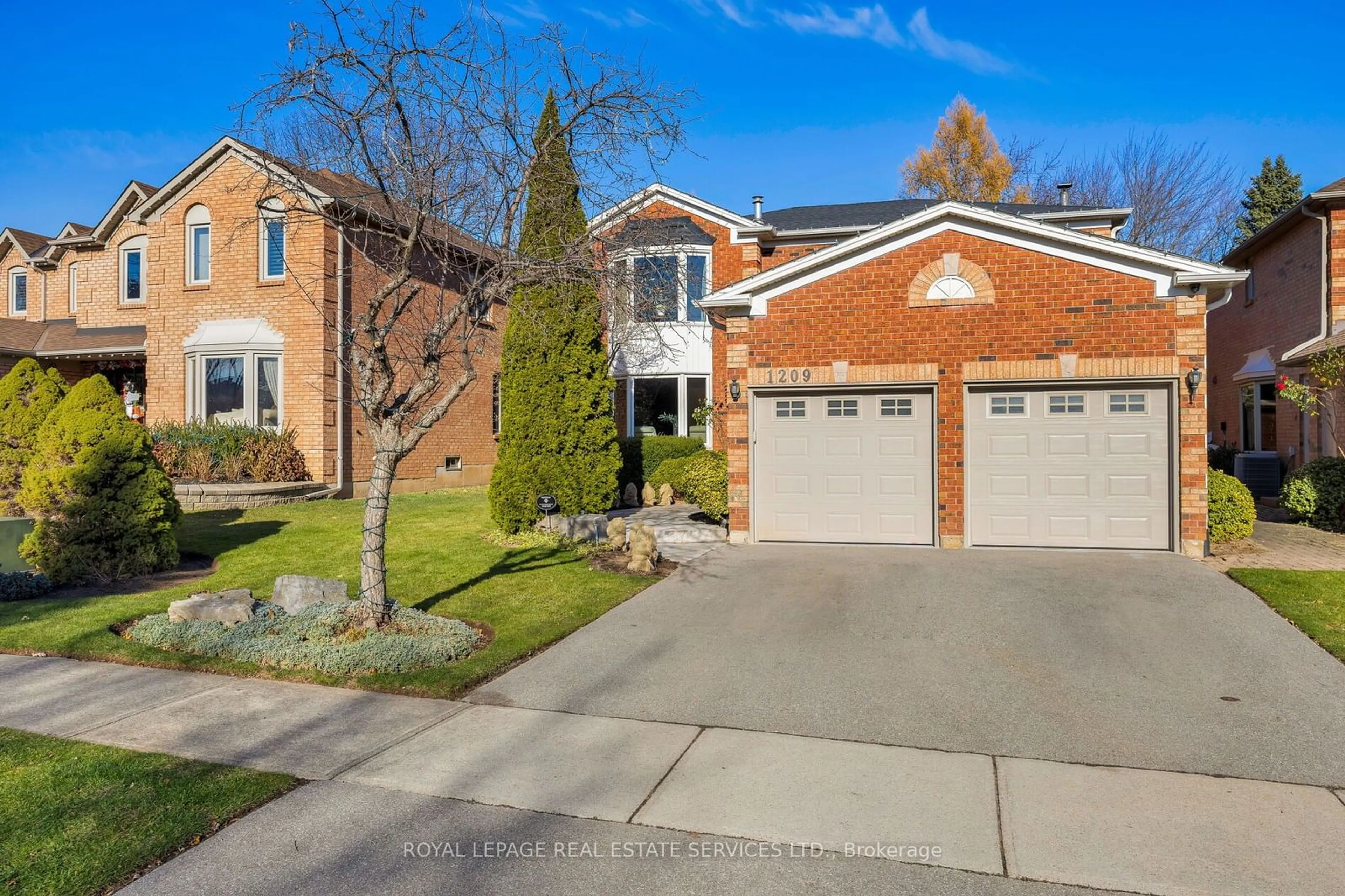 Home with brick exterior material, street for 1209 Bowman Dr, Oakville Ontario L6M 2T4