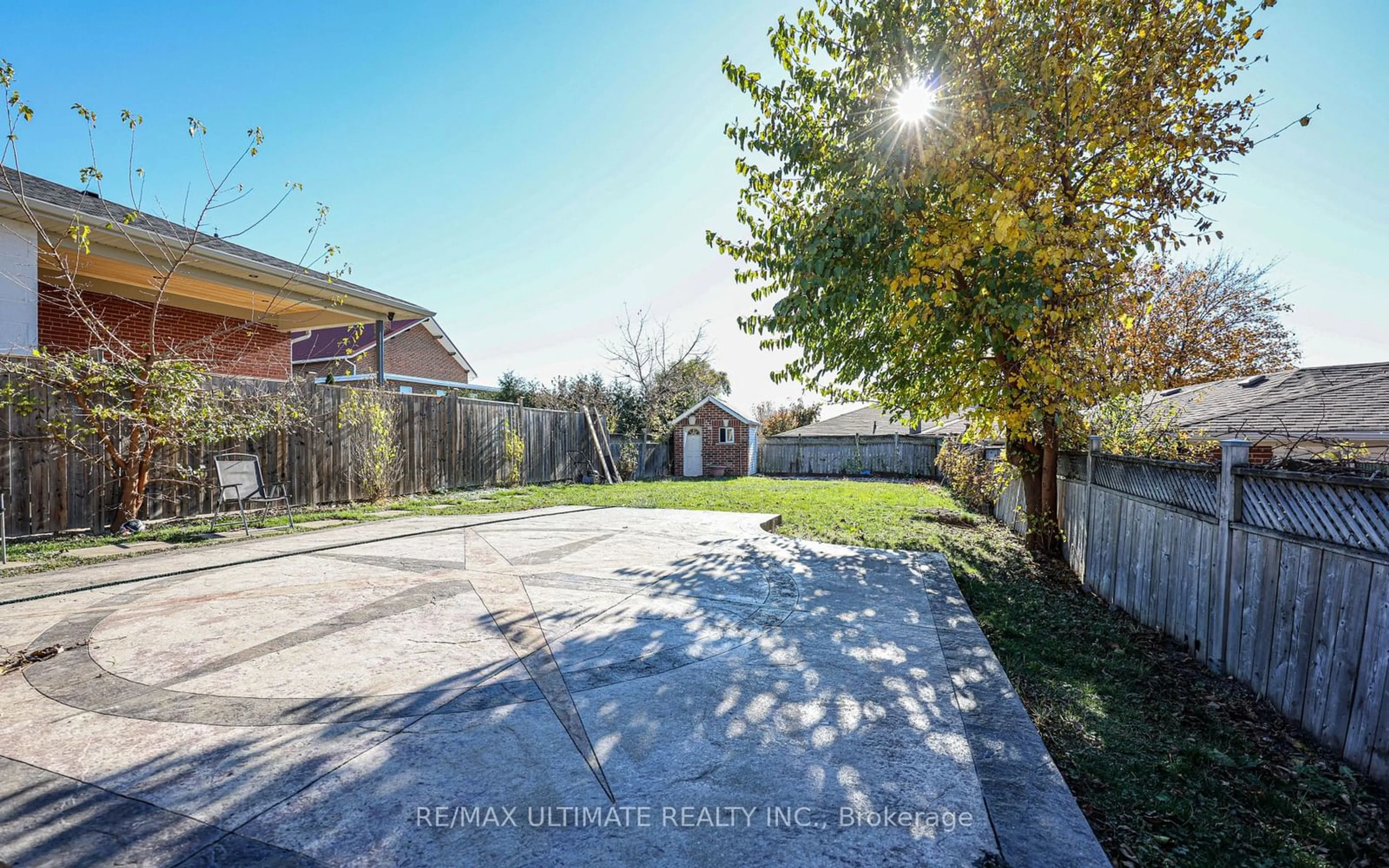 Patio, street for 83 Burr Ave, Toronto Ontario M6L 1V3