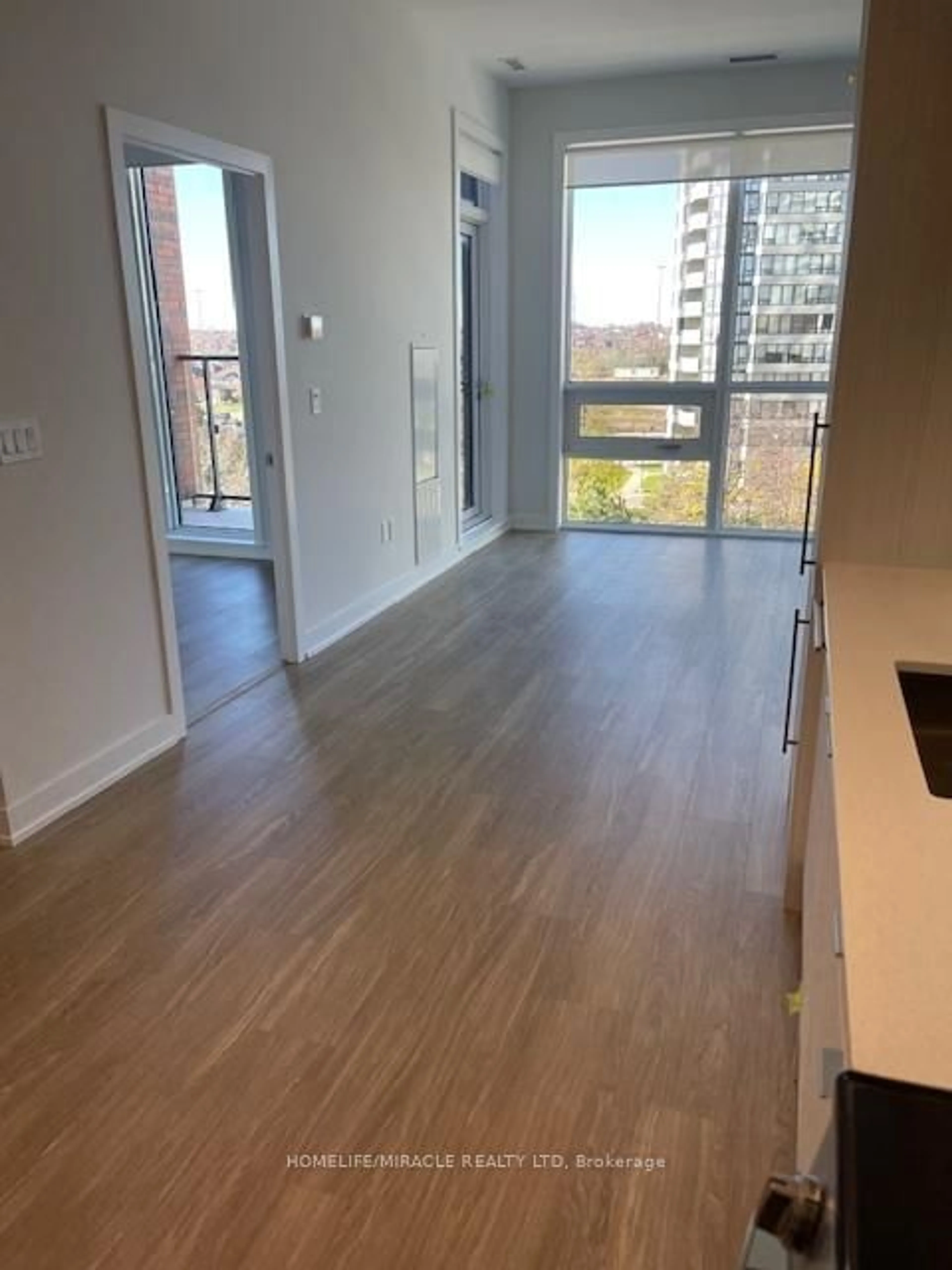 A pic of a room for 4130 Parkside Village Dr #413, Mississauga Ontario L5B 3M8