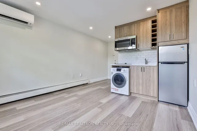Additional property image - 1302 King St