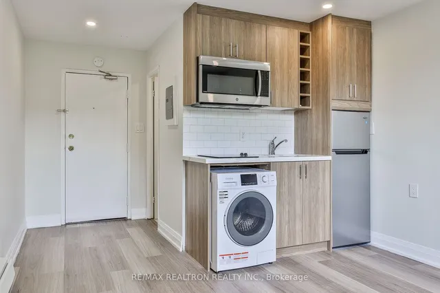 Additional property image - 1302 King St