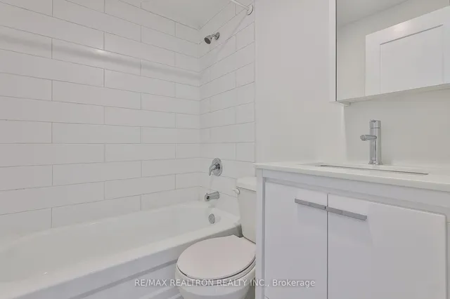 Additional property image - 1302 King St