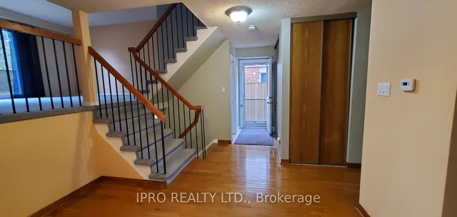 Additional property image - 12 Simmons Blvd