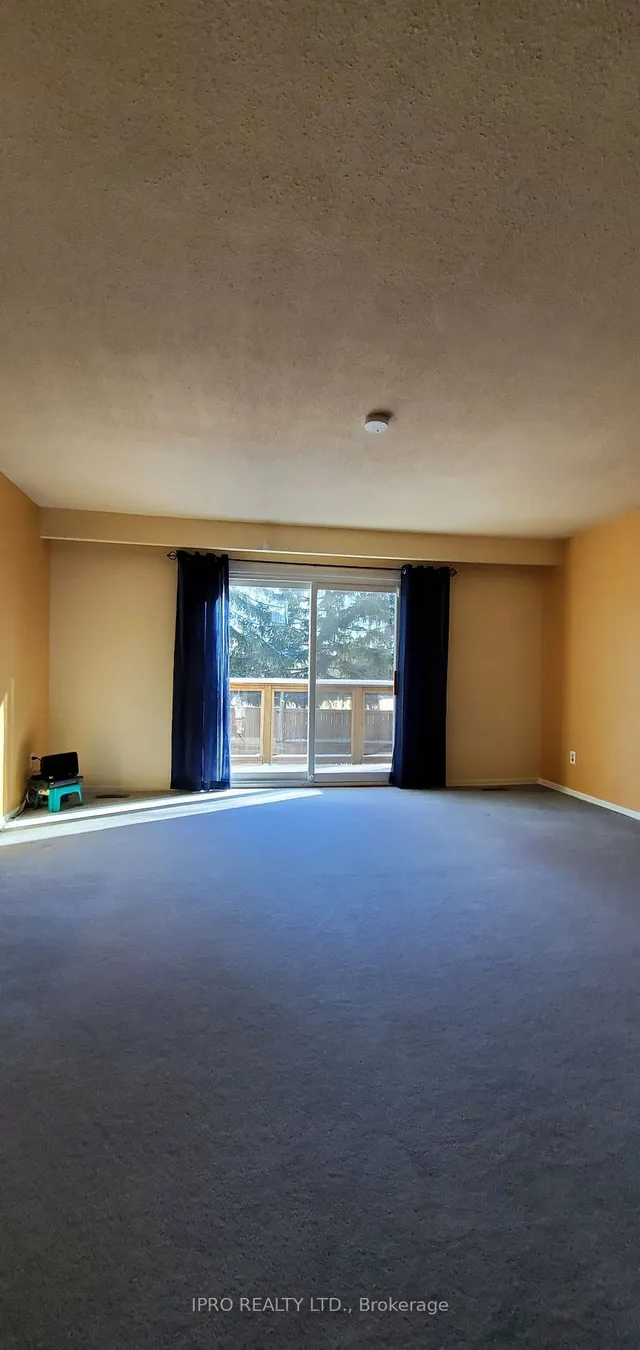 Additional property image - 12 Simmons Blvd