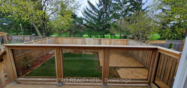 Additional property image - 12 Simmons Blvd