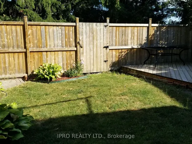 Additional property image - 12 Simmons Blvd