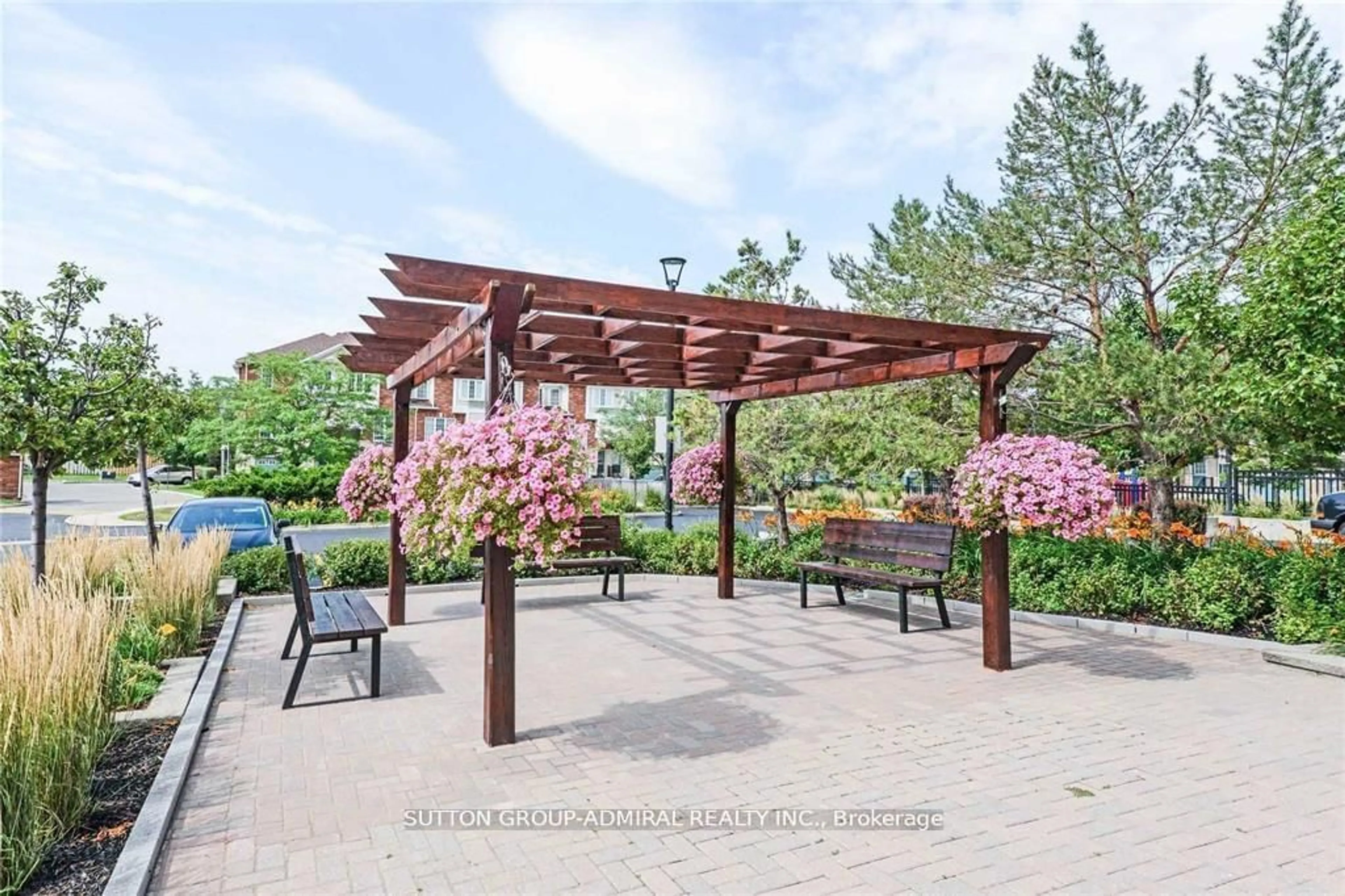 Patio, unknown for 1359 Rathburn Rd #1407, Mississauga Ontario L4W 5P7