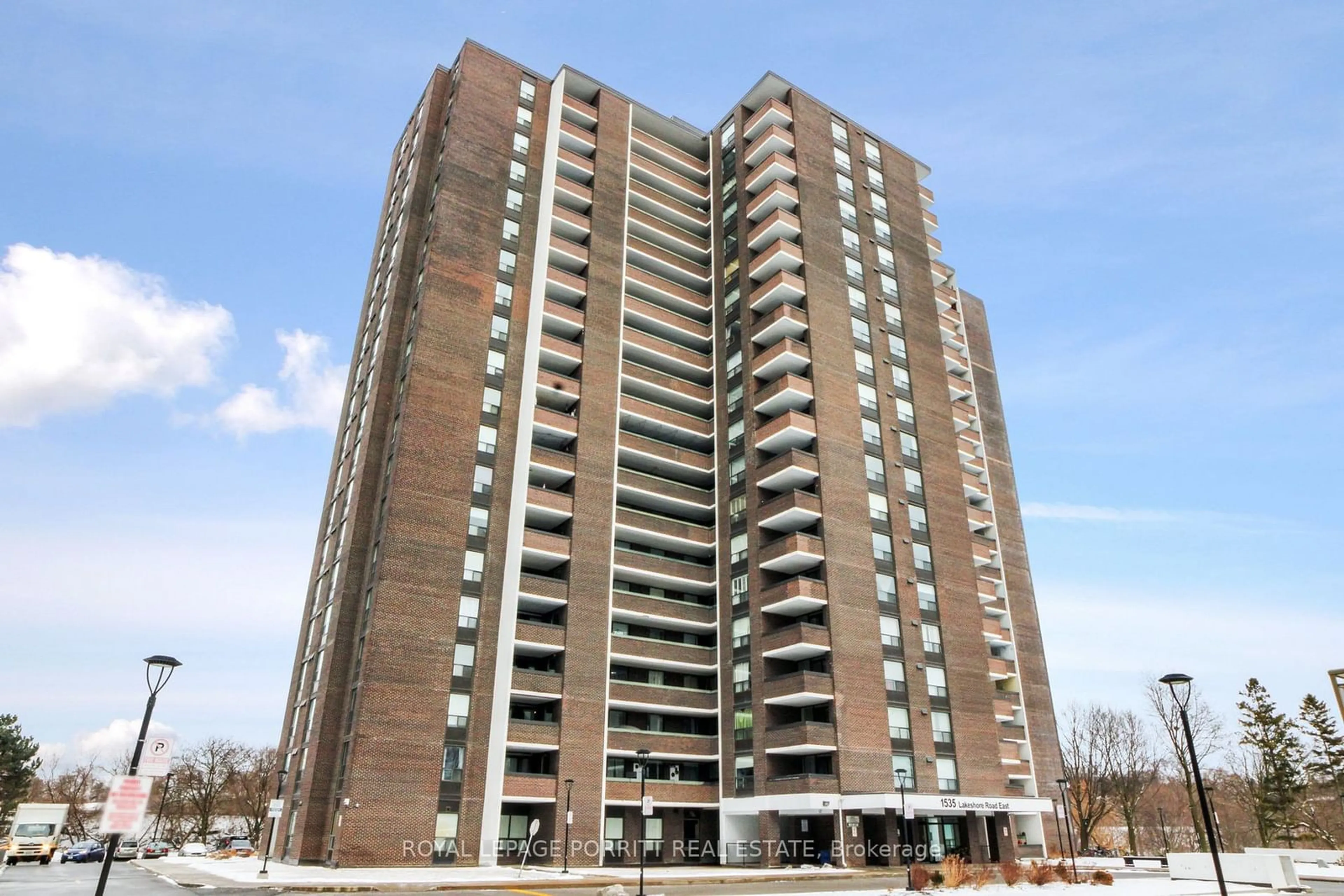 Unknown for 1535 Lakeshore Rd #905, Mississauga Ontario L5E 3E2