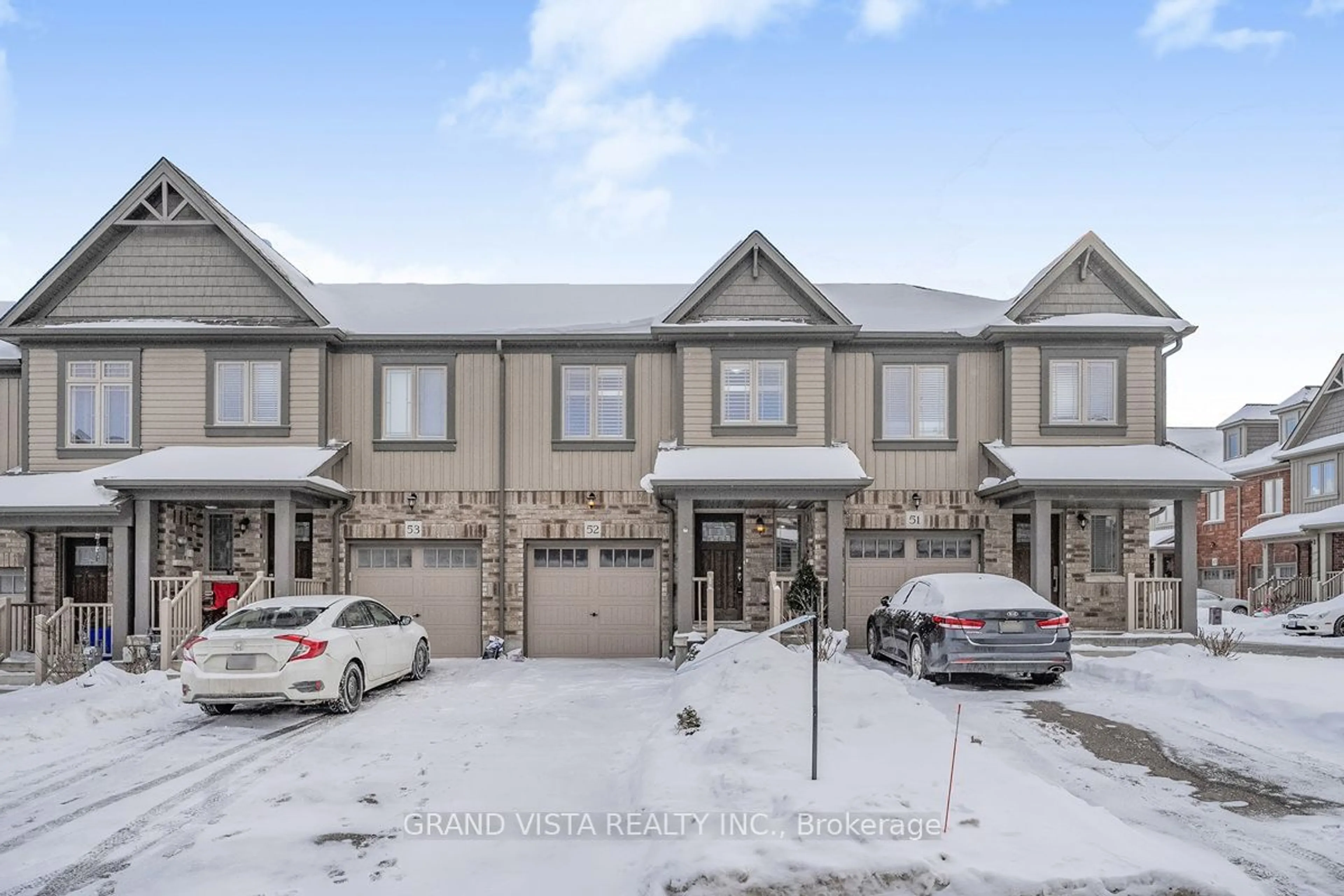 A pic from outside/outdoor area/front of a property/back of a property/a pic from drone, unknown for 124 Parkinson Cres ## 52, Orangeville Ontario L9W 6X3