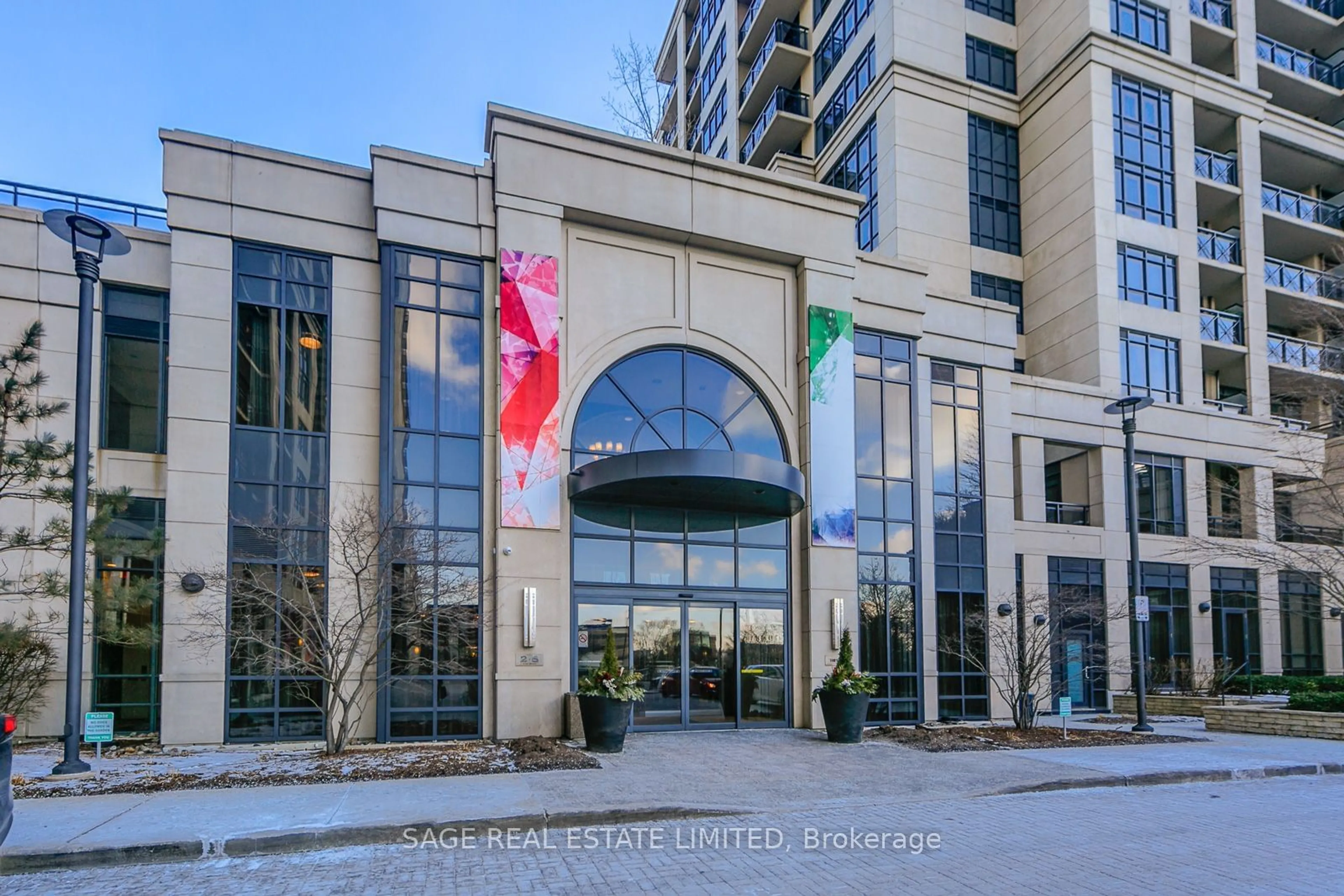 Indoor foyer for 6 Eva Rd #409, Toronto Ontario M9C 0B1