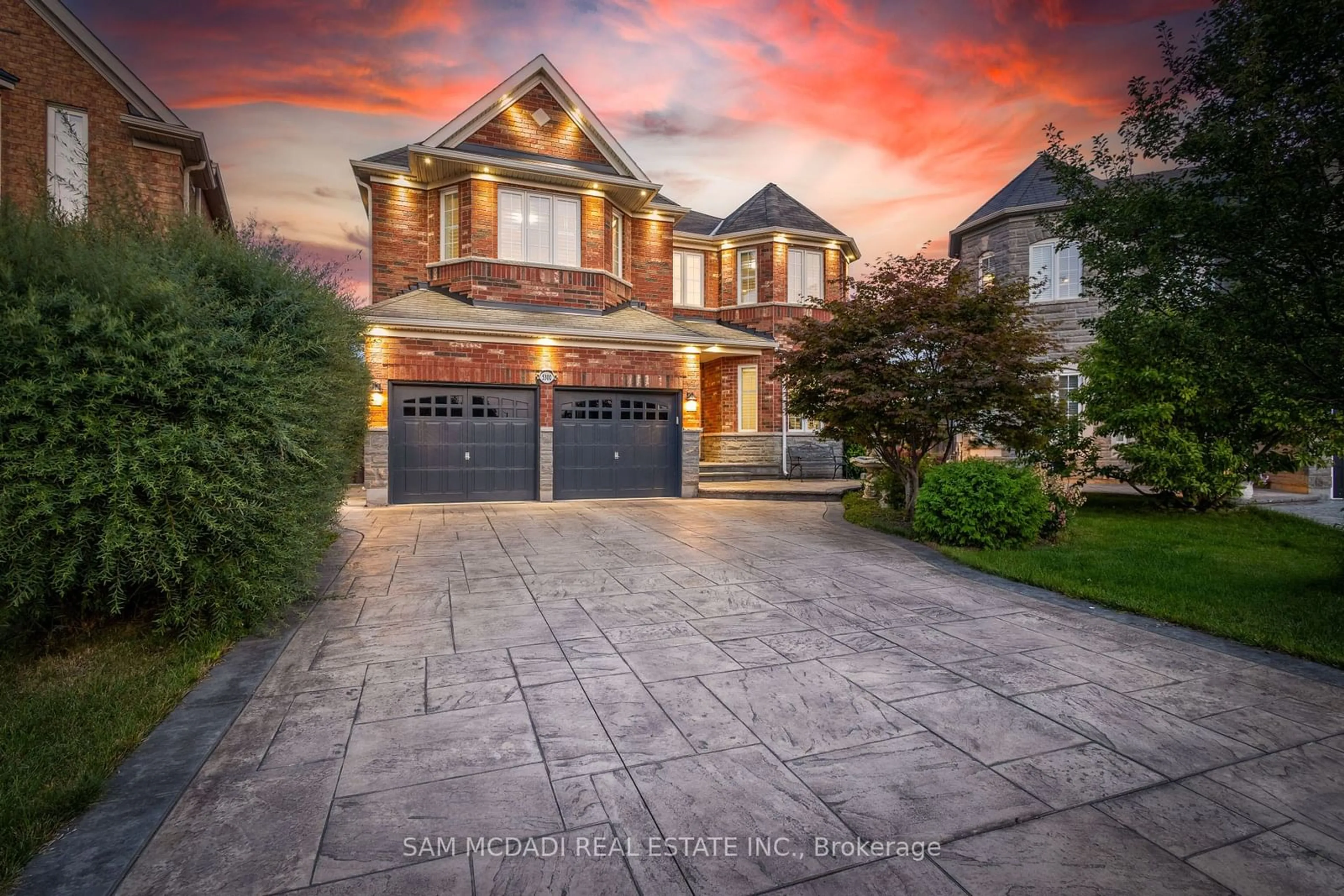 Home with brick exterior material, street for 5300 Snowbird Crt, Mississauga Ontario L5M 0P9