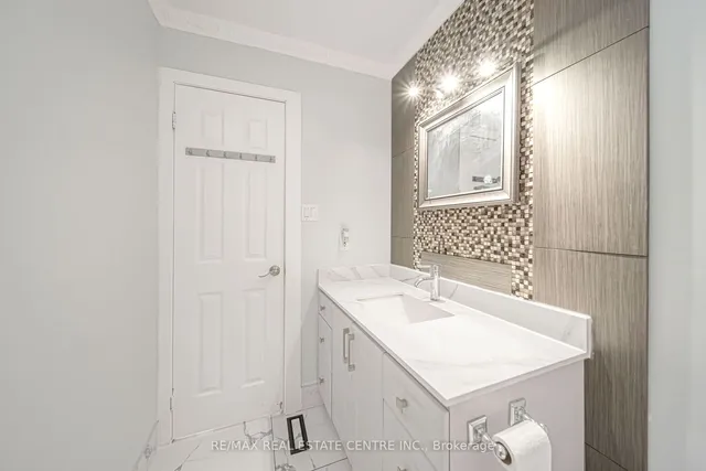 Additional image 21 of 88 Nottawasaga Cres