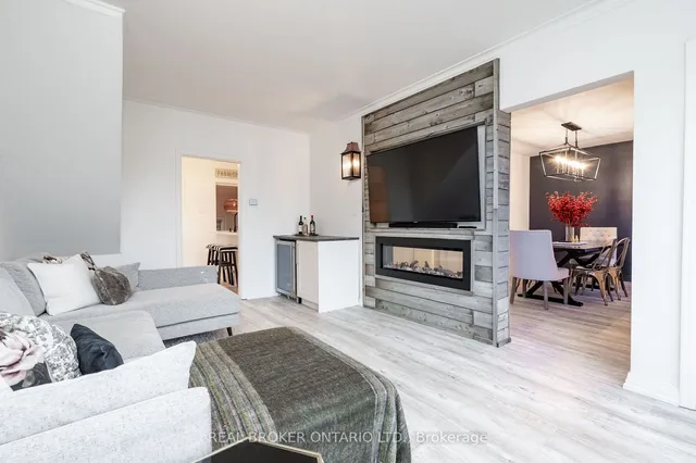 Additional property image - 905 & 907 Glencairn Ave