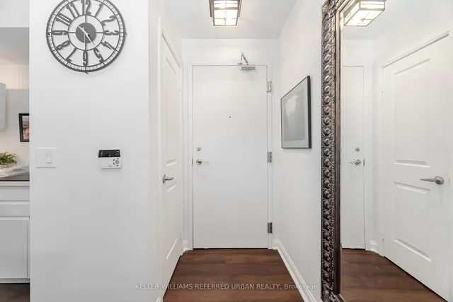 Additional property image - 1 Michael Power Pl Unit LPH13