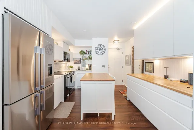 Additional property image - 1 Michael Power Pl Unit LPH13