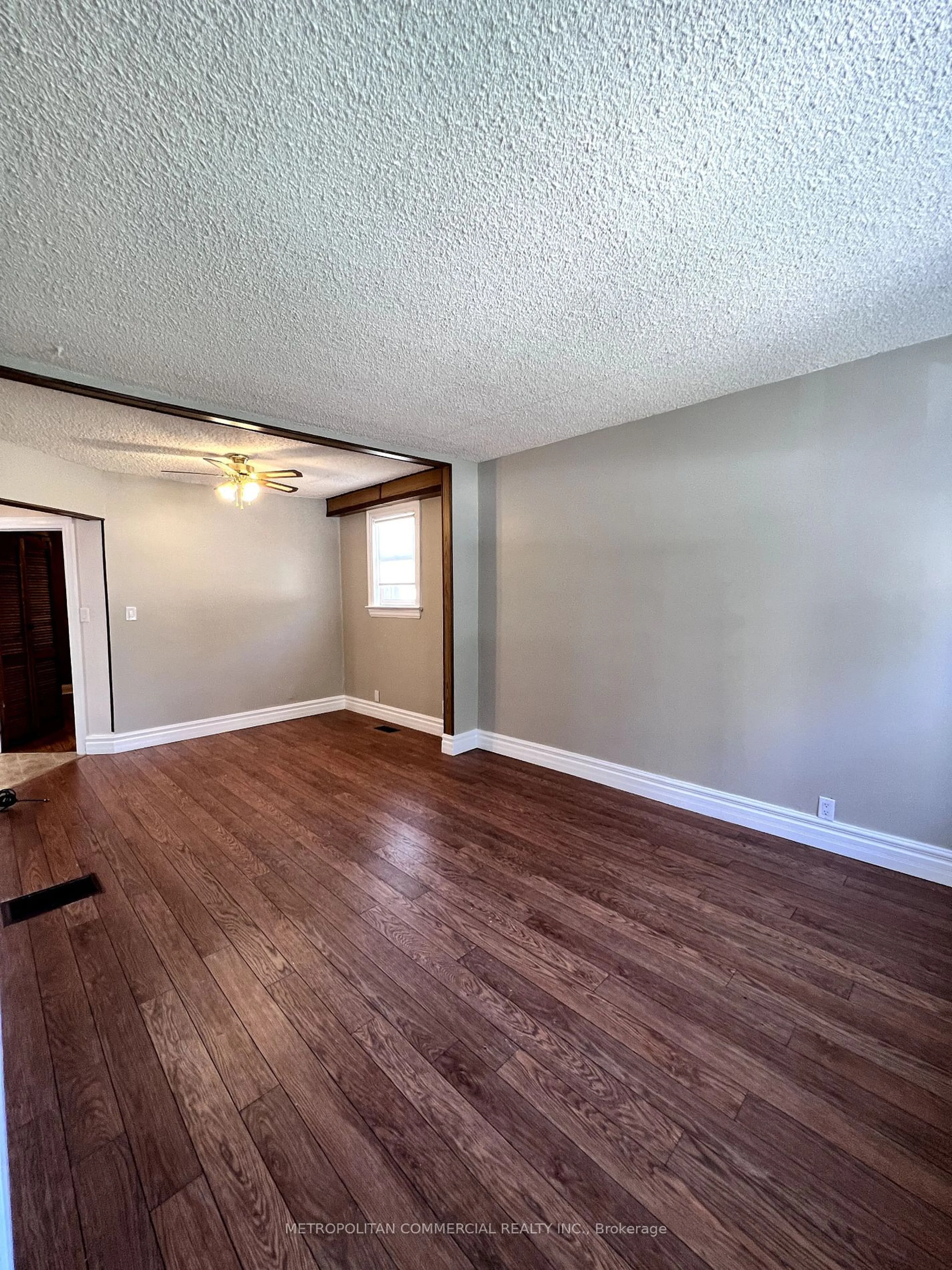 A pic of a room for 2109 Lawrence Ave, Toronto Ontario M9N 1H7