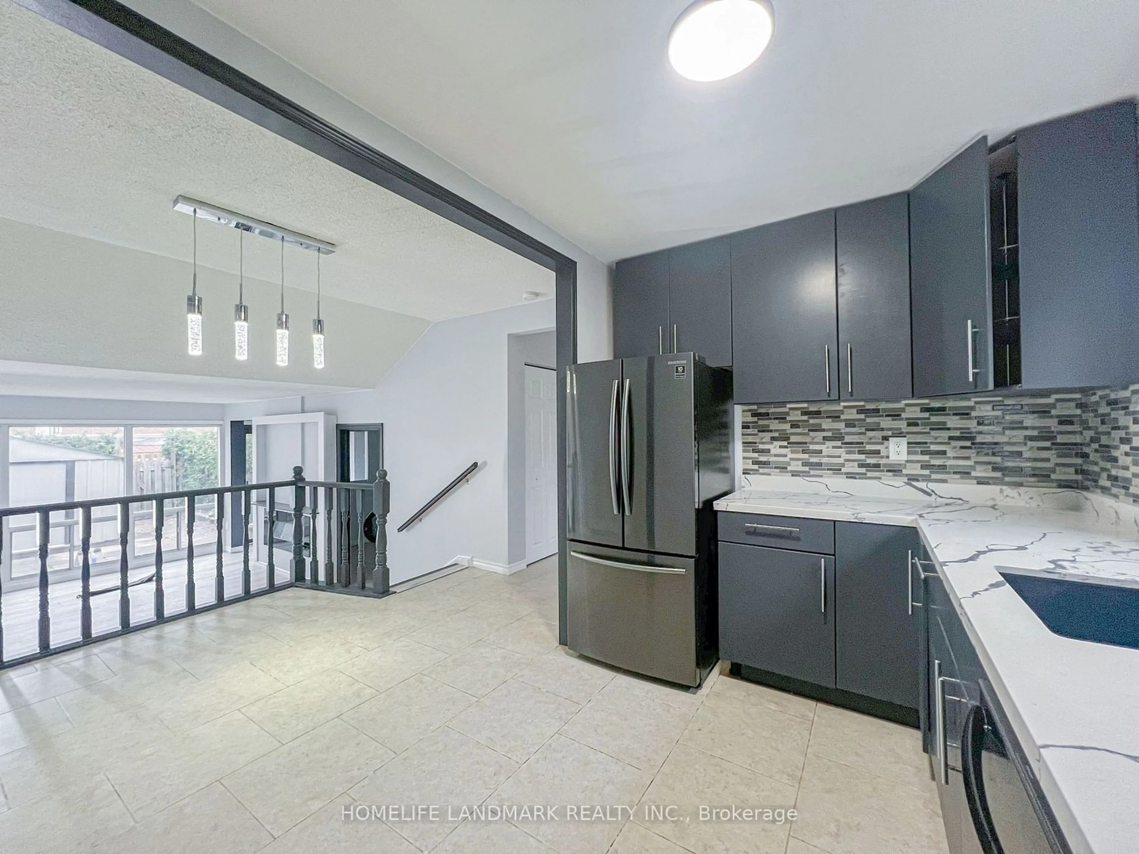 Open concept kitchen, ceramic/tile floor for 34 Venetian Cres #137, Toronto Ontario M3N 2L8