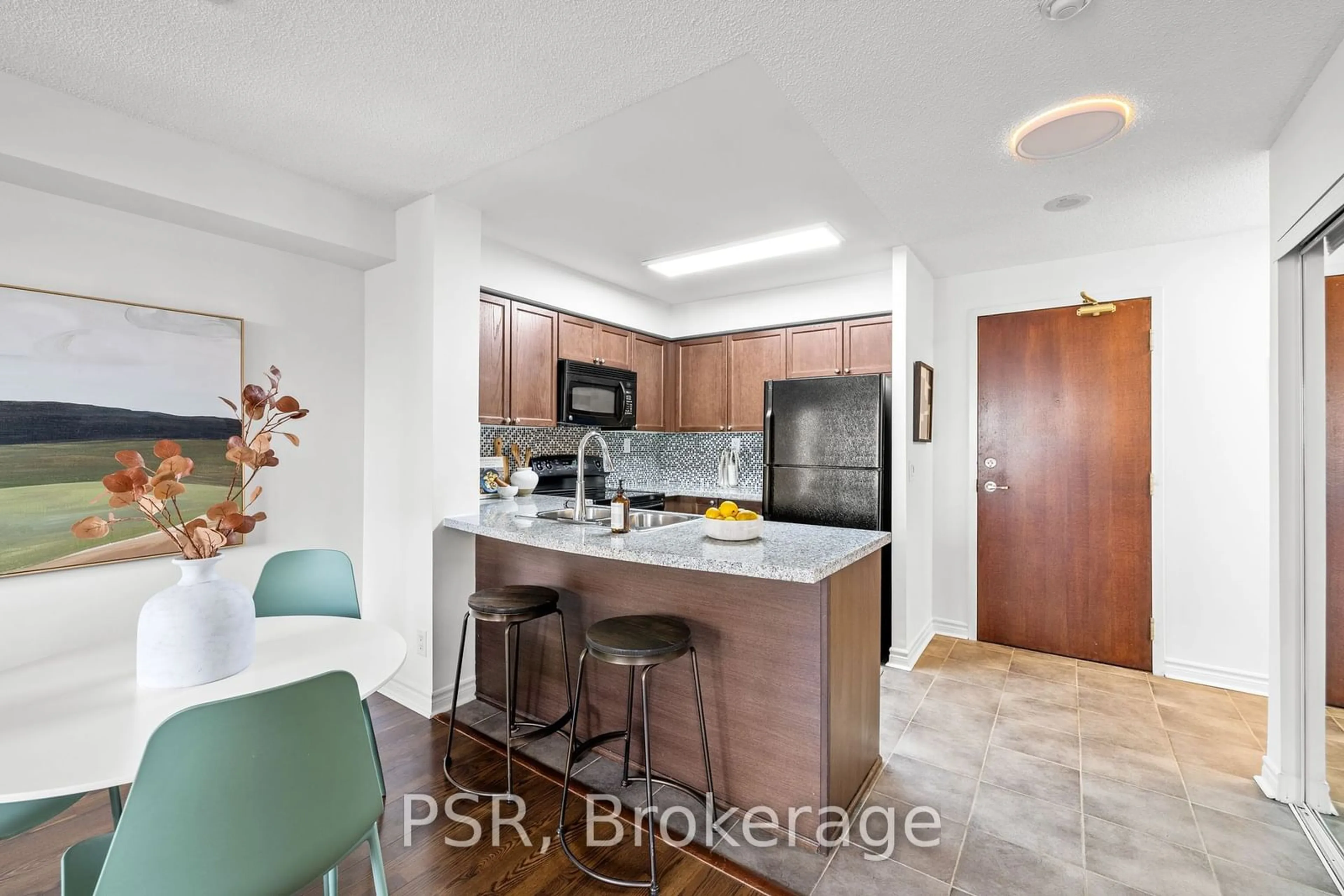 Open concept kitchen, unknown for 5 Michael Power Pl #1408, Toronto Ontario M9A 0A3