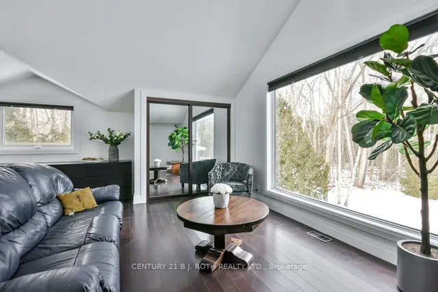 Additional property image - 10457 Darkwood Rd