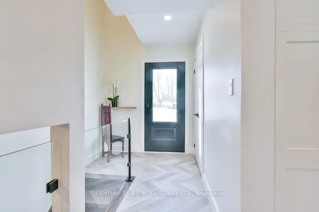 Additional property image - 10457 Darkwood Rd