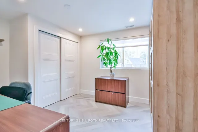 Additional property image - 10457 Darkwood Rd