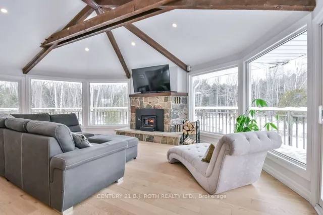 Additional property image - 10457 Darkwood Rd