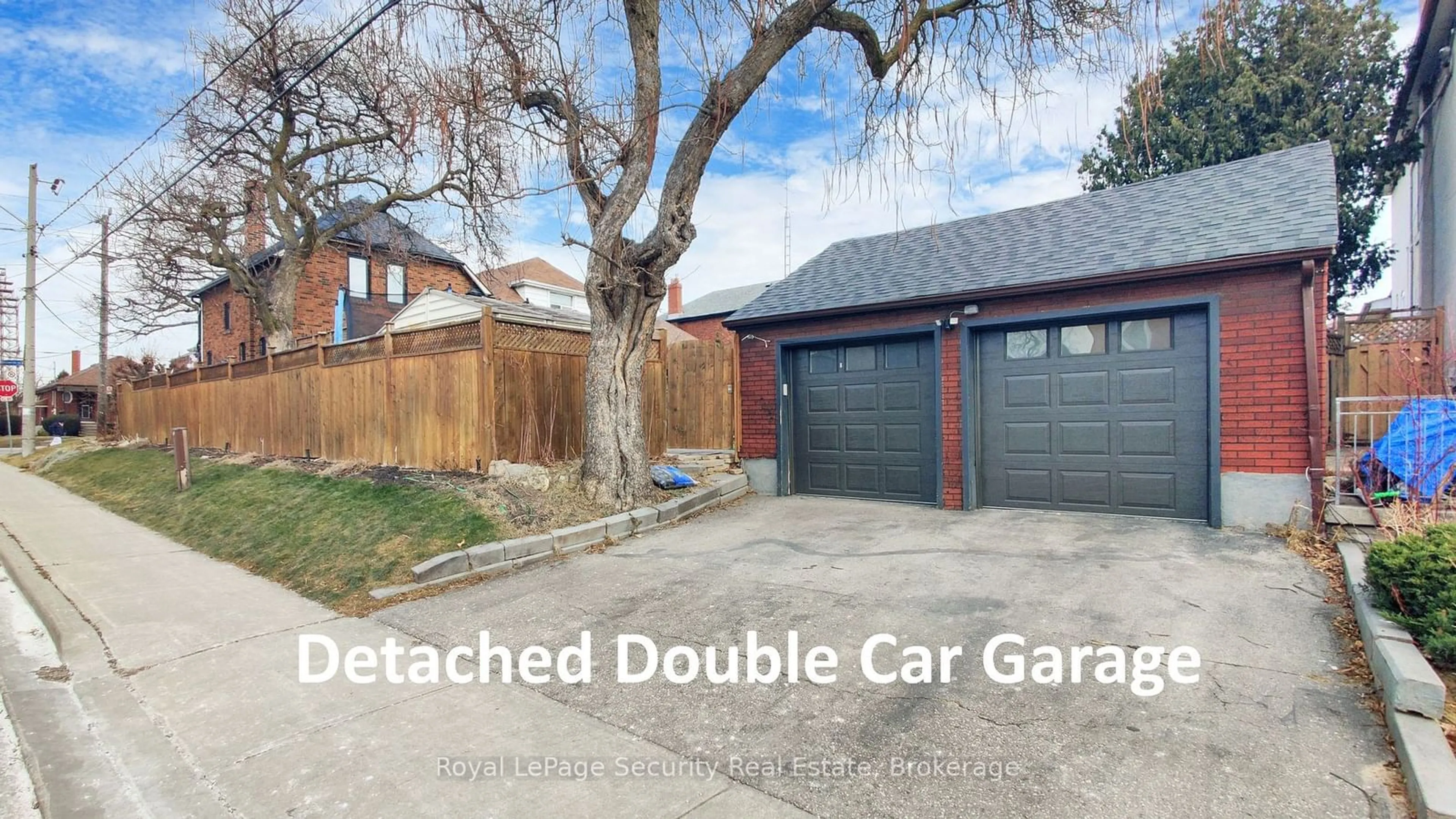 Indoor garage for 151 Bowie Ave, Toronto Ontario M6E 2R1