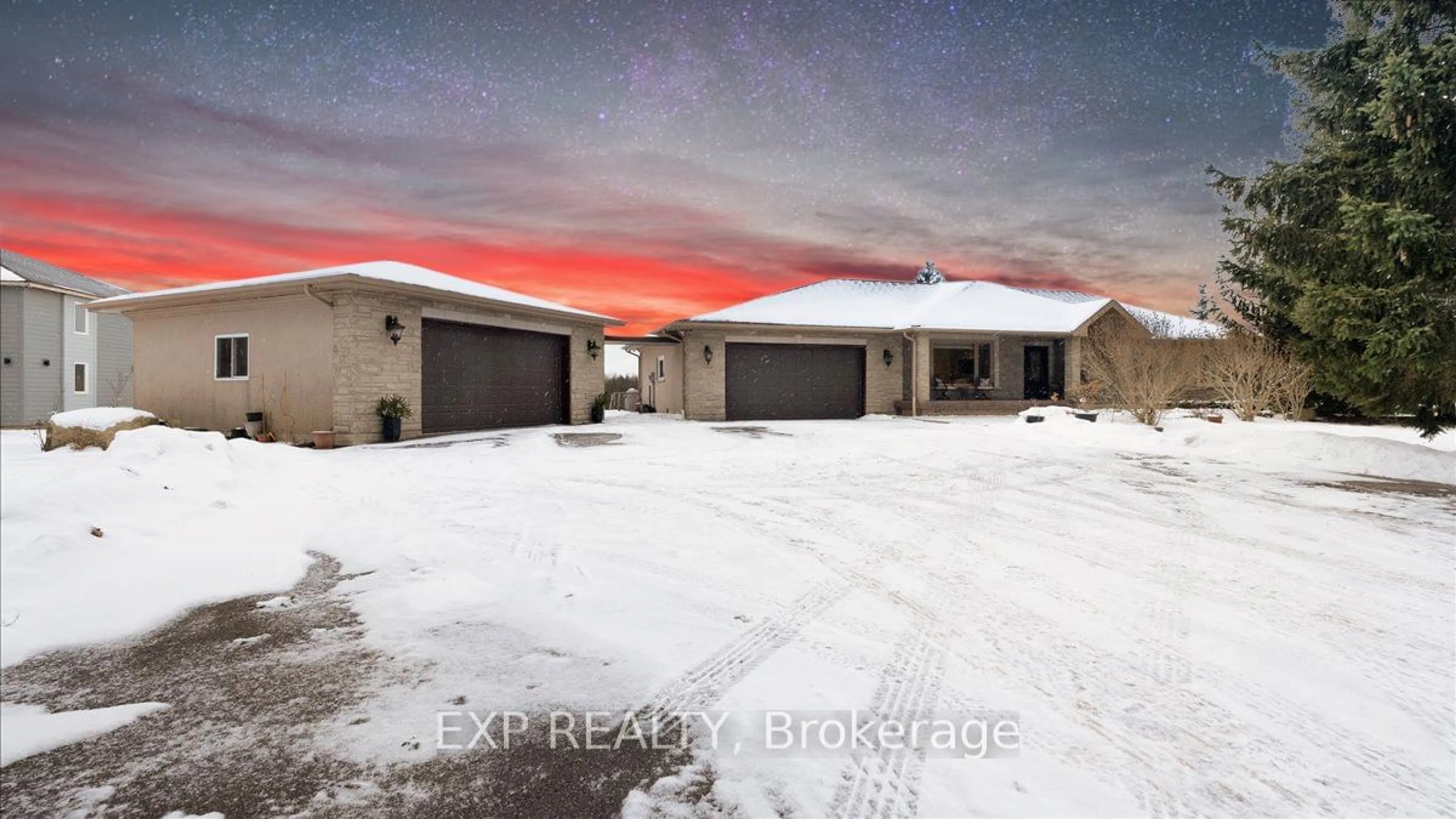 A pic from outside/outdoor area/front of a property/back of a property/a pic from drone, street for 7437 Castlederg Sdrd, Caledon Ontario L7C 0P7