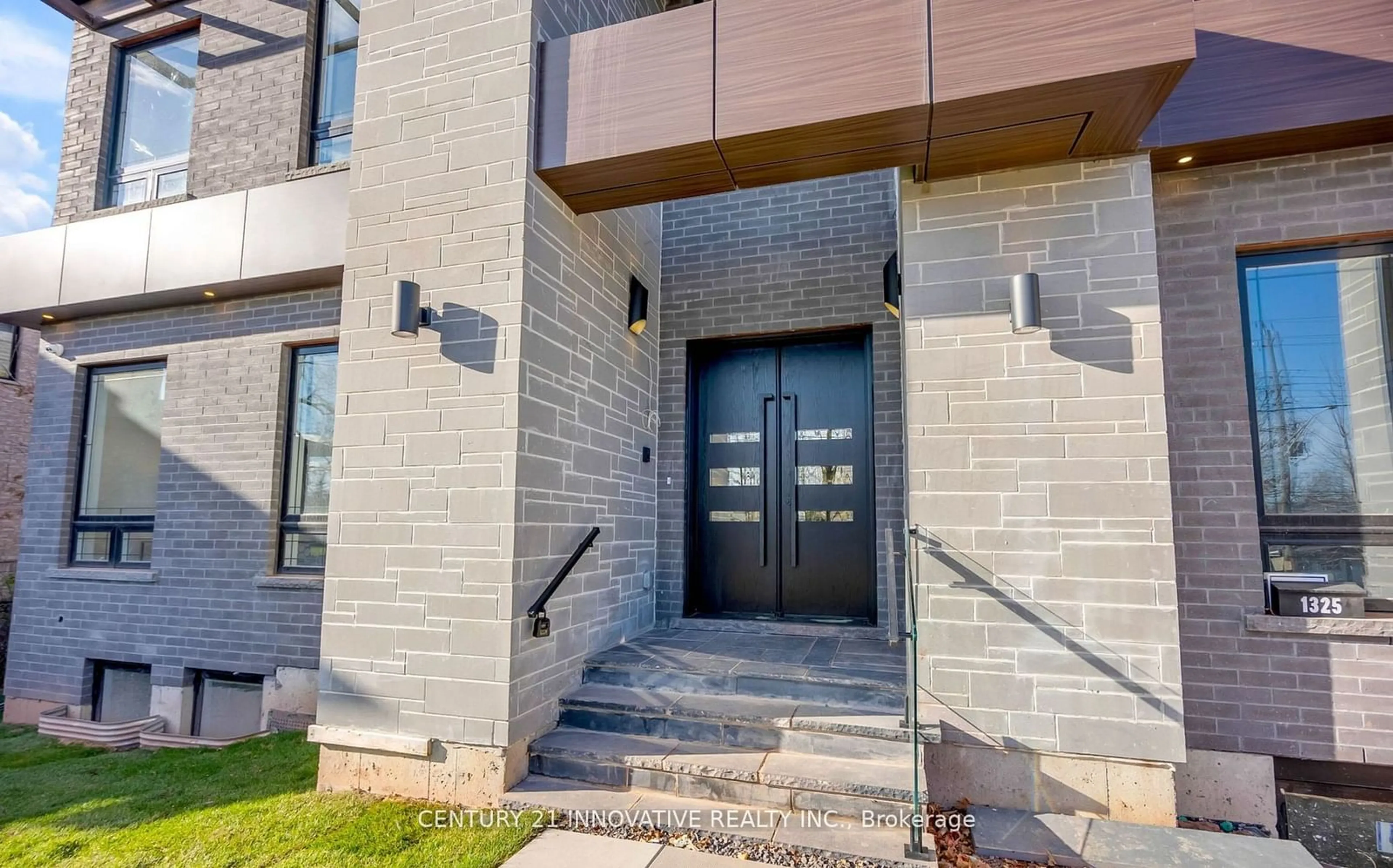 Home with brick exterior material, street for 1325 Rebecca St, Oakville Ontario L6L 1Z3