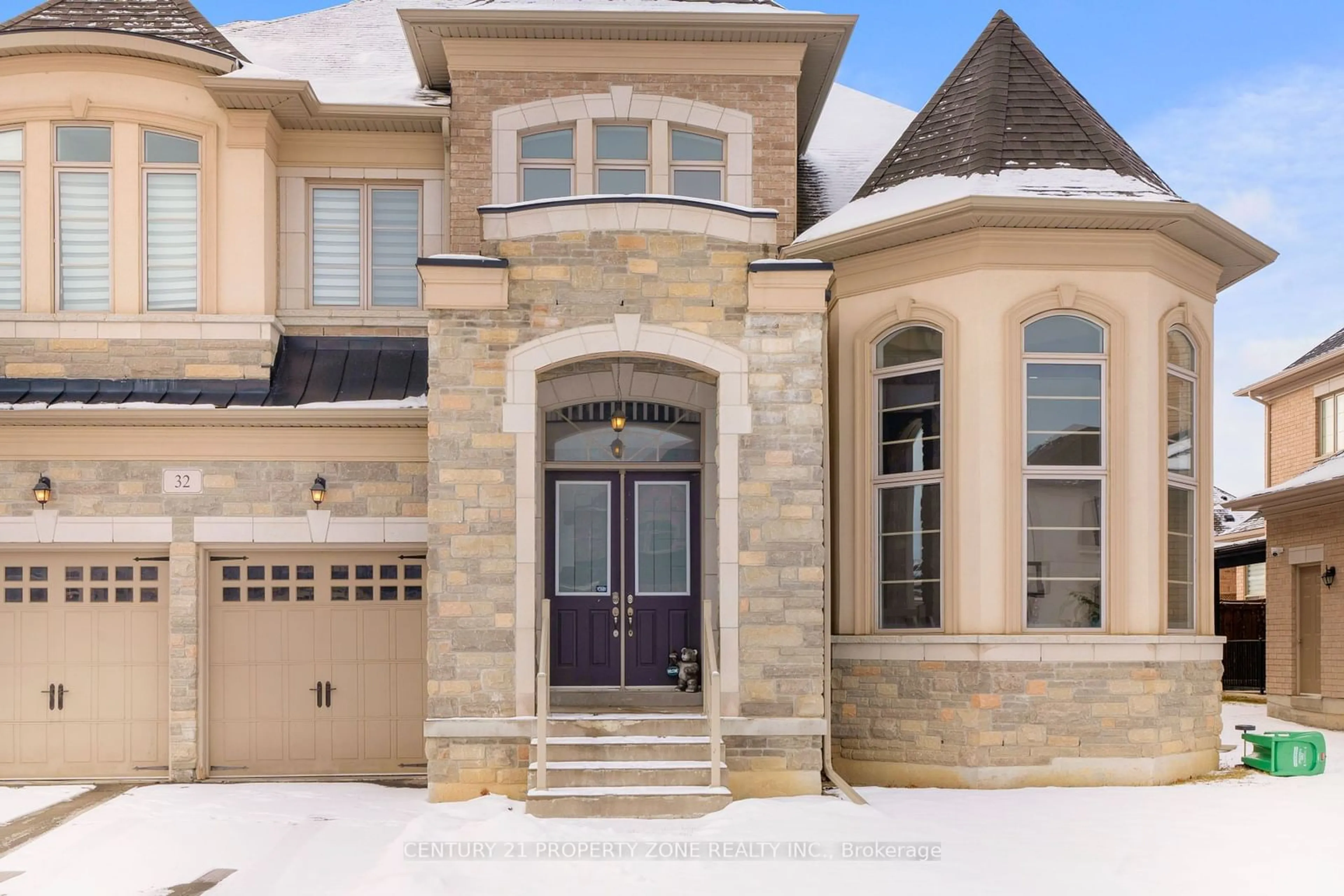 Home with brick exterior material, street for 32 Sister Oreily Rd, Brampton Ontario L6P 4C6