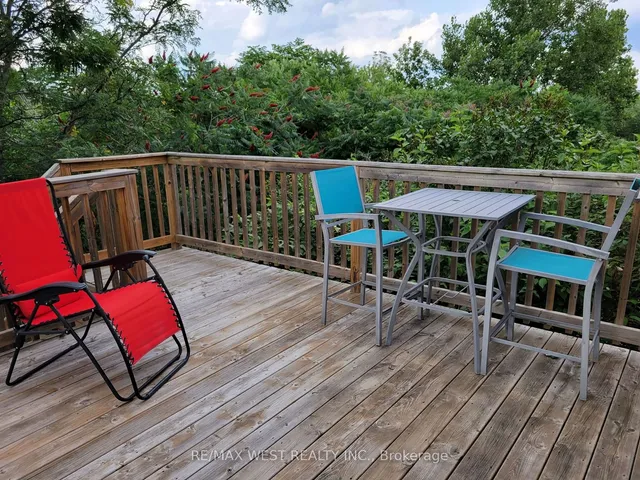 Additional property image - 38 Monaco Crt