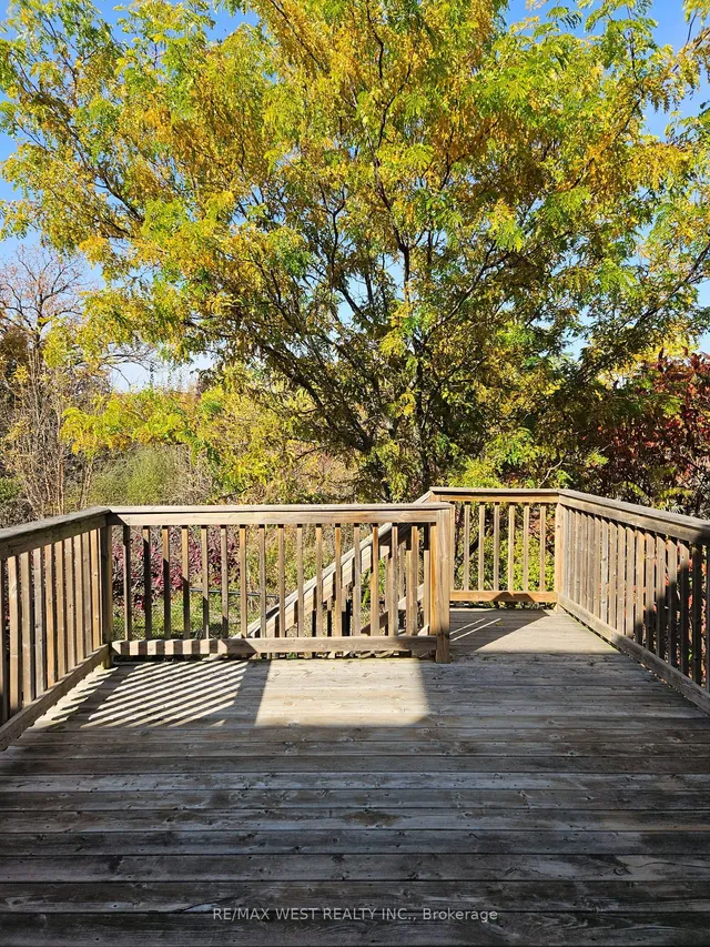 Additional property image - 38 Monaco Crt