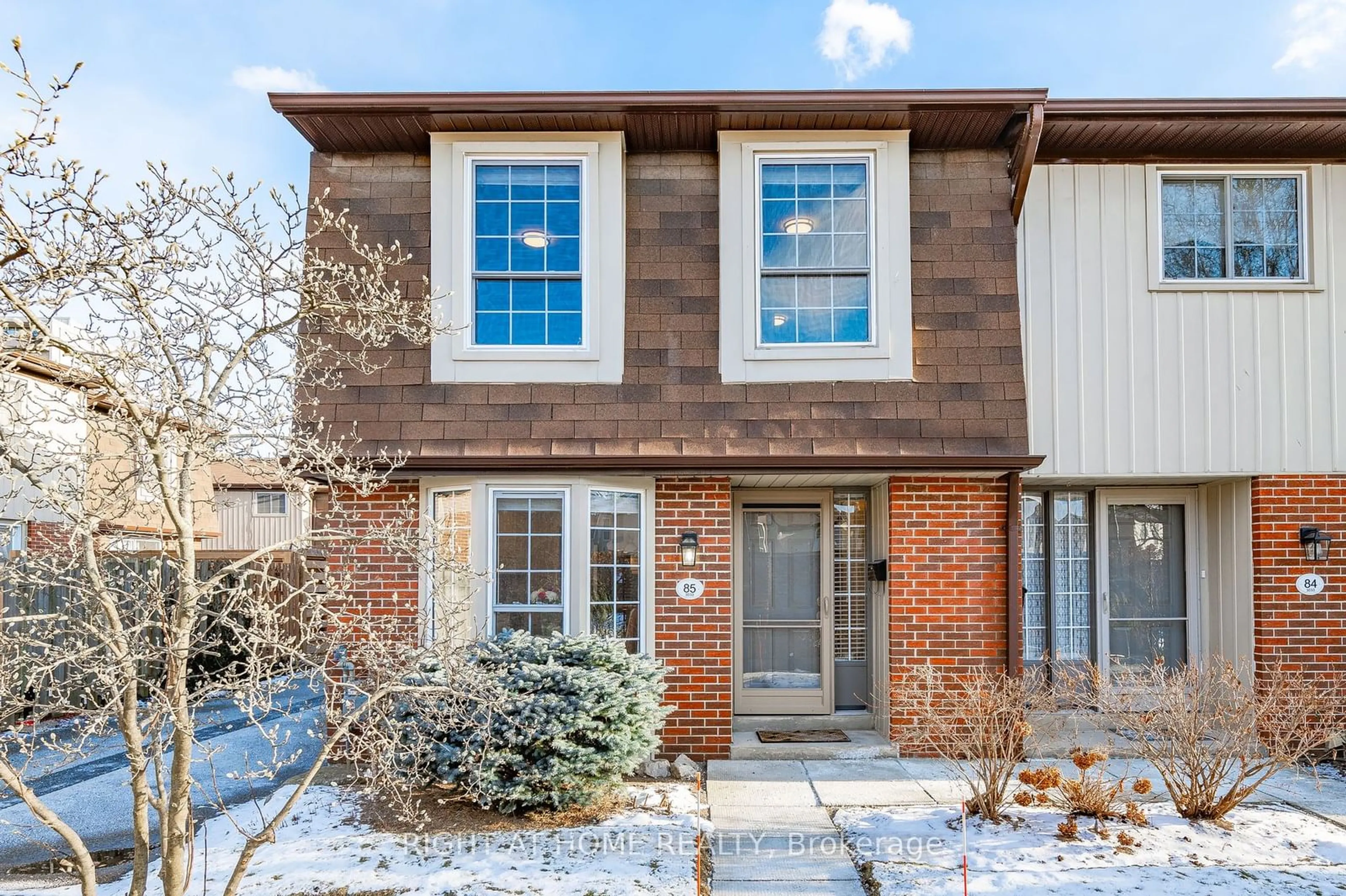 Home with brick exterior material, street for 3033 Glencrest Rd #85, Burlington Ontario L7N 3K1