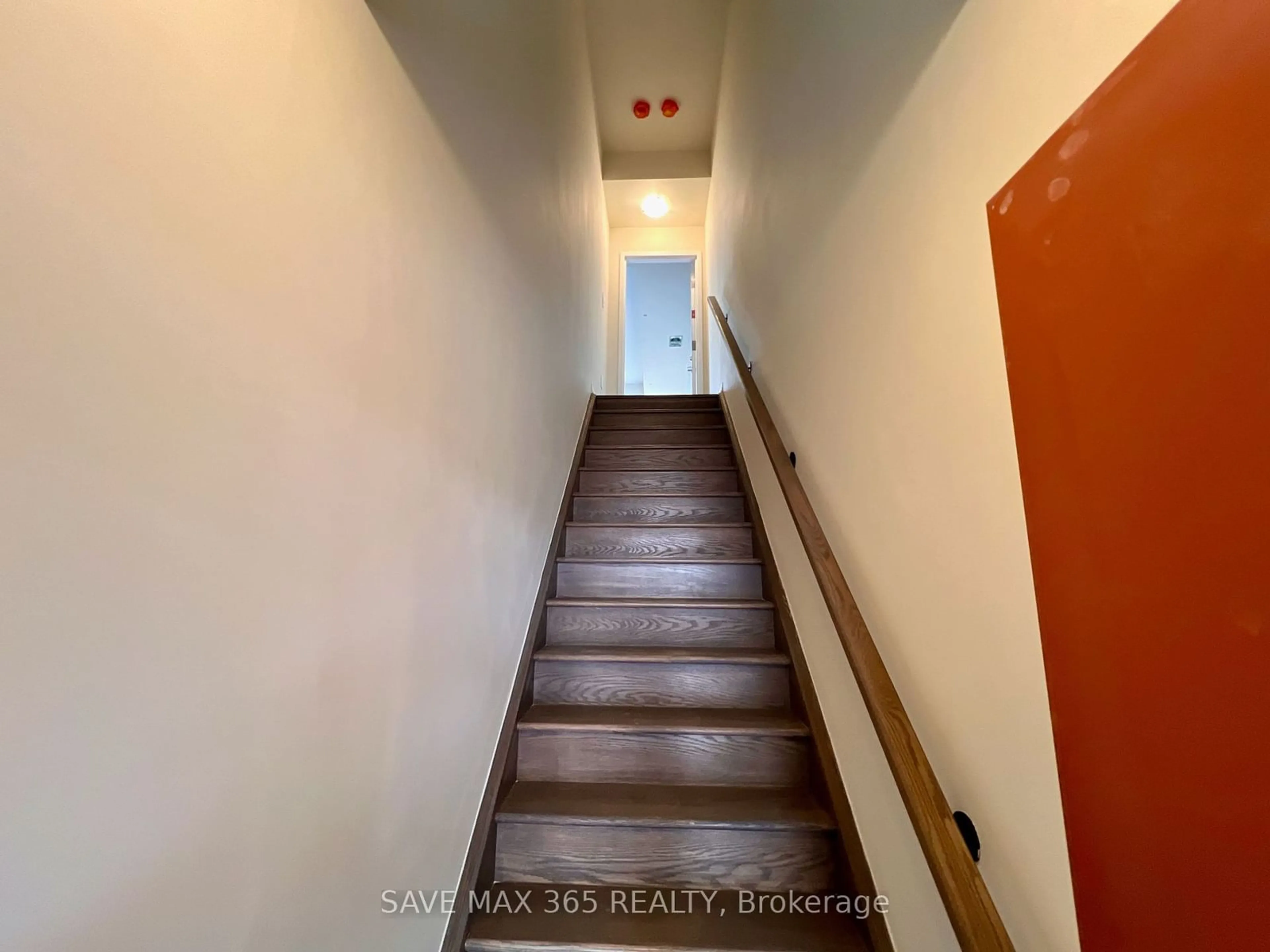 Stairs for 1565 Rose Way #103, Milton Ontario L9E 1N4