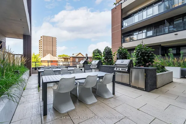 Additional property image - 270 Dufferin St Unit 919