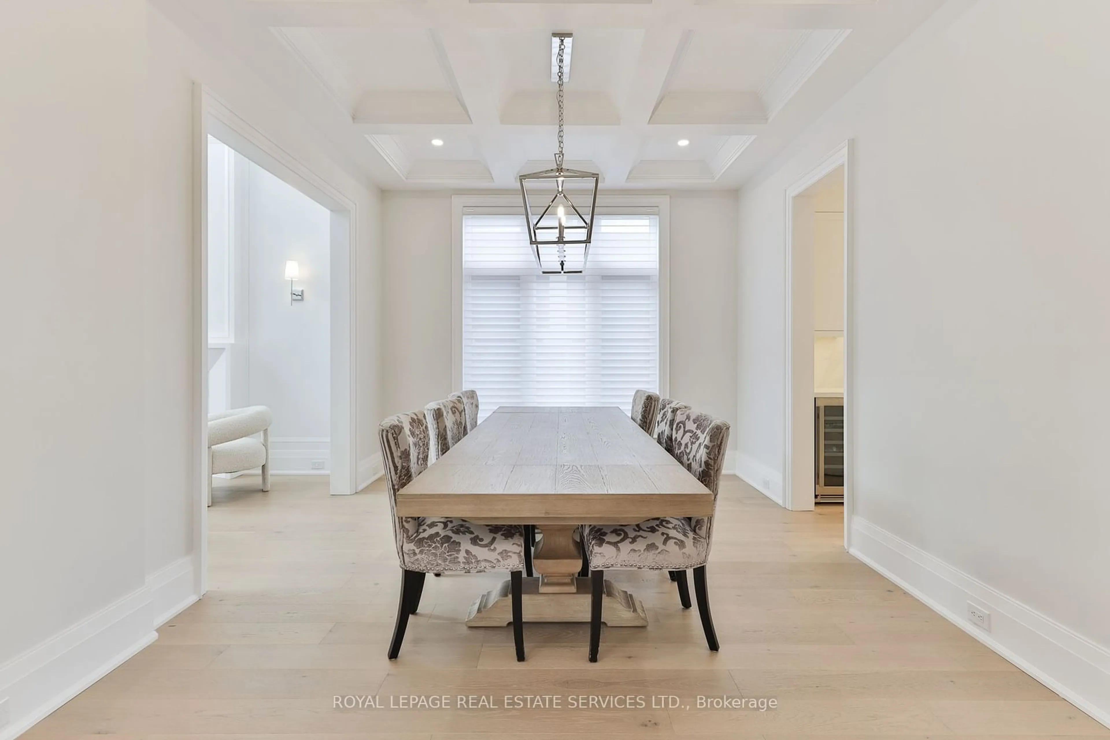 Dining room, unknown for 1483 Briarwood Cres, Oakville Ontario L6J 2S8