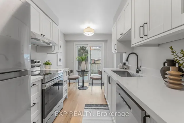 Additional property image - 89 Royal Salisbury Way