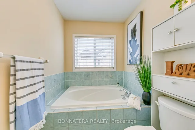 Additional property image - 770 Othello Crt Unit 80