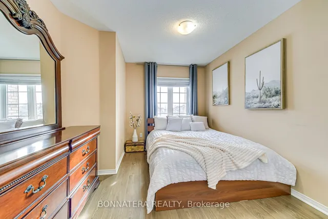 Additional property image - 770 Othello Crt Unit 80