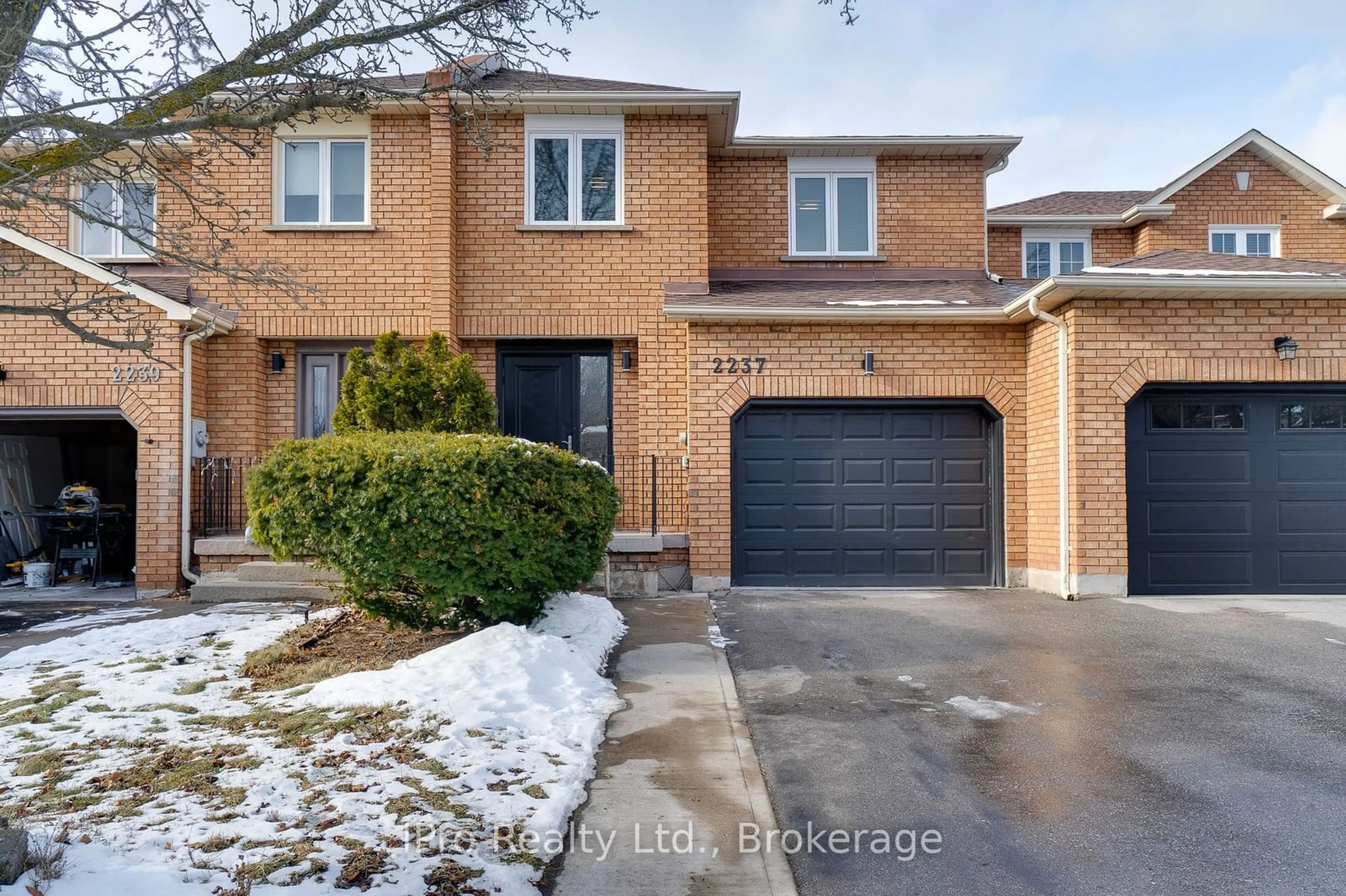 Home with brick exterior material, street for 2237 Shipwright Rd, Oakville Ontario L6M 3E2