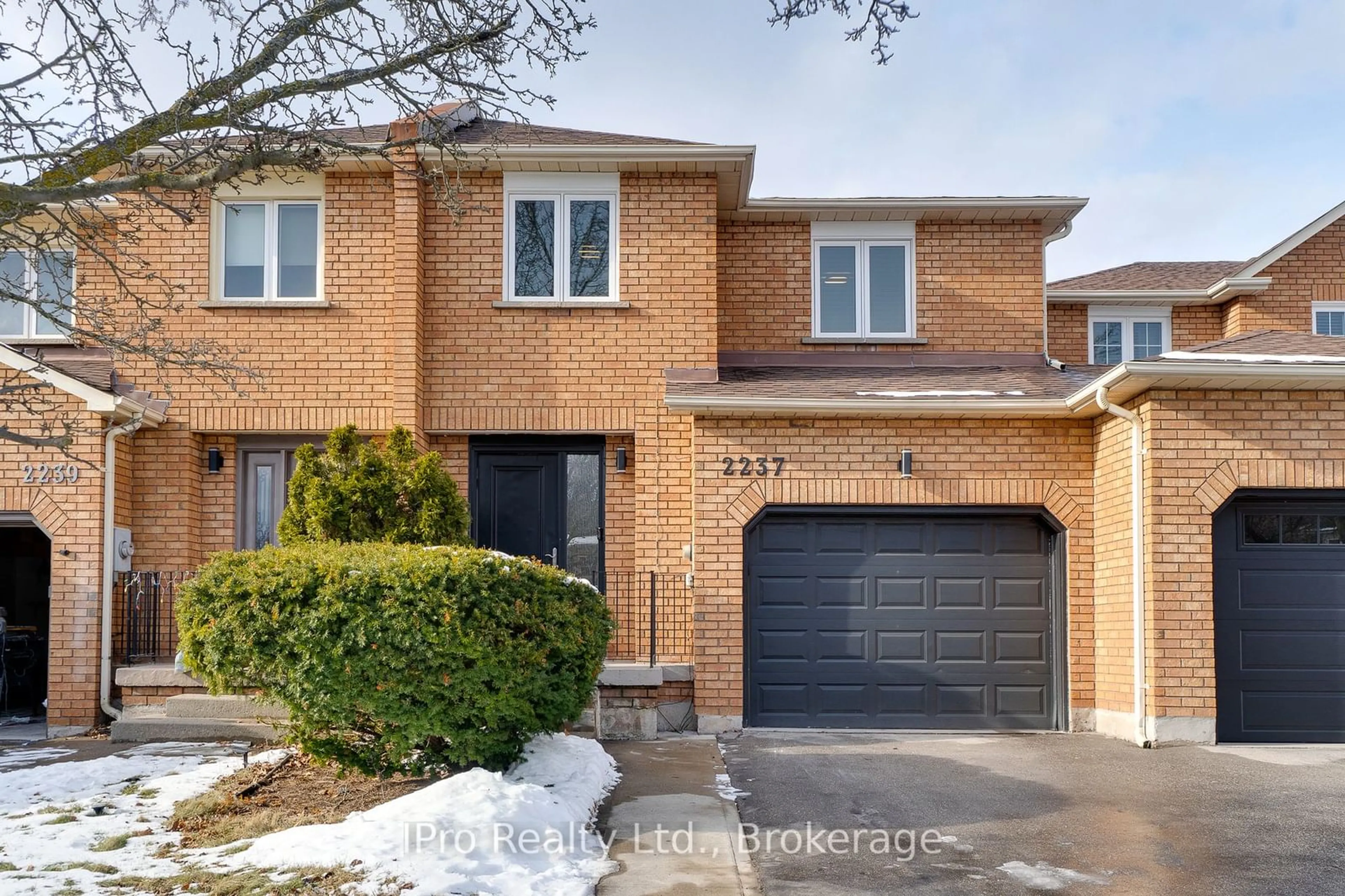 Home with brick exterior material, street for 2237 Shipwright Rd, Oakville Ontario L6M 3E2