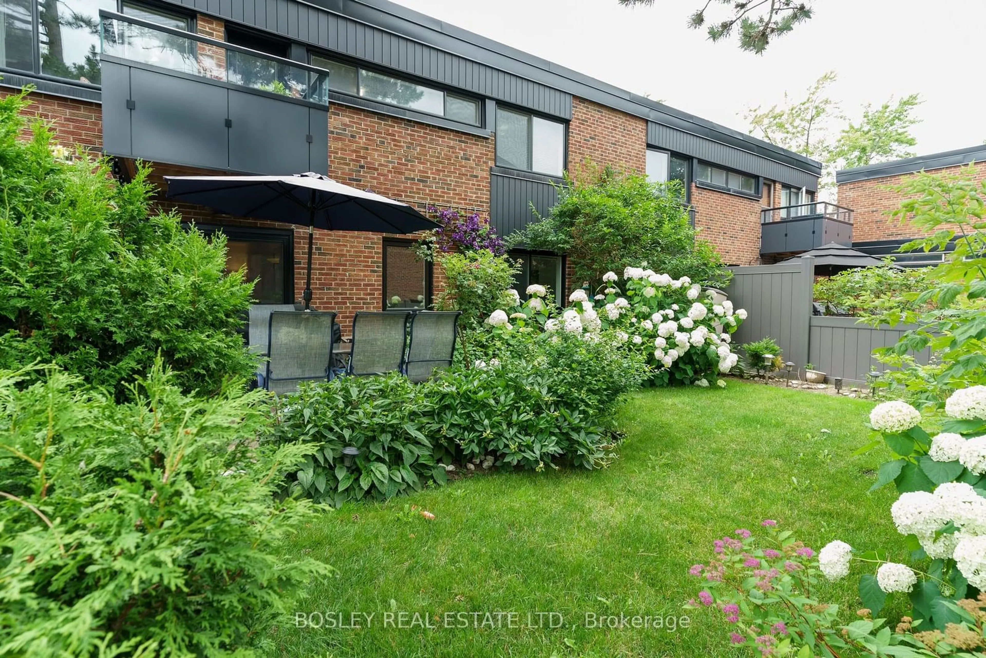 A pic from outside/outdoor area/front of a property/back of a property/a pic from drone, street for 4357 Bloor St #10, Toronto Ontario M9C 2A4