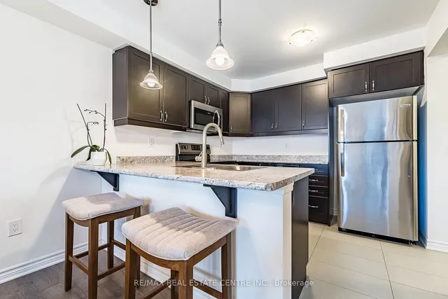 Additional image 14 of 1141 Duignan Cres