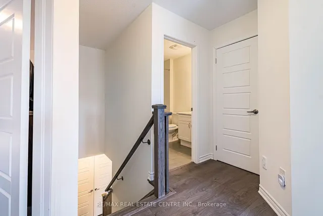 Additional image 7 of 1141 Duignan Cres