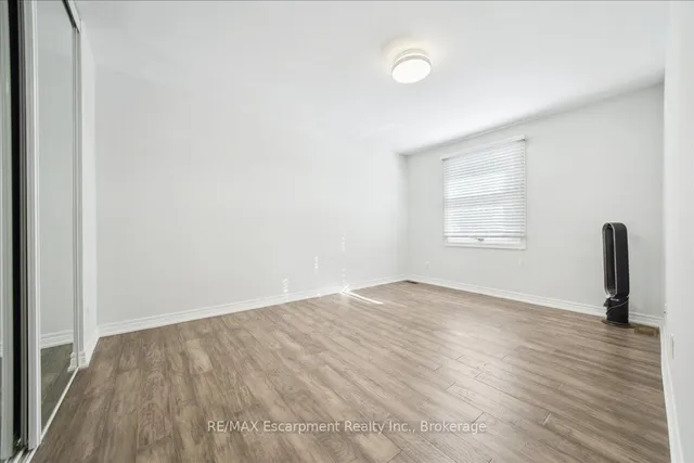 Additional property image - 779 Hyde Rd