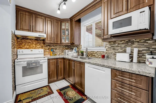 Additional property image - 23 Mandarin Cres