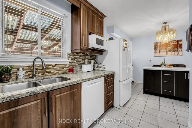 Additional property image - 23 Mandarin Cres