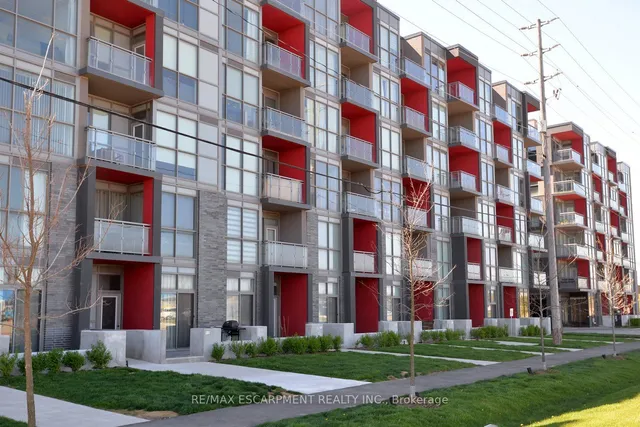 Additional property image - 5220 Dundas St Unit D509