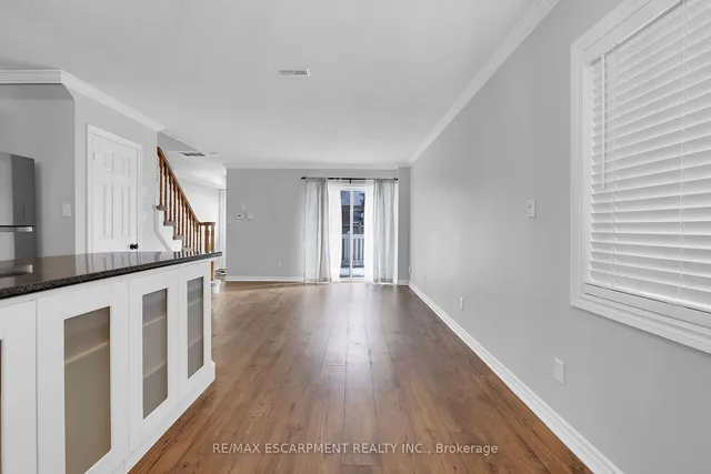 Additional property image - 1701 Lampman Ave Unit 404
