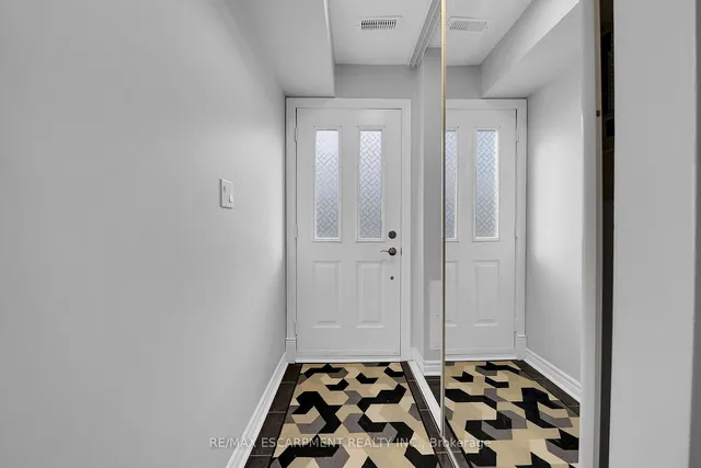 Additional property image - 1701 Lampman Ave Unit 404